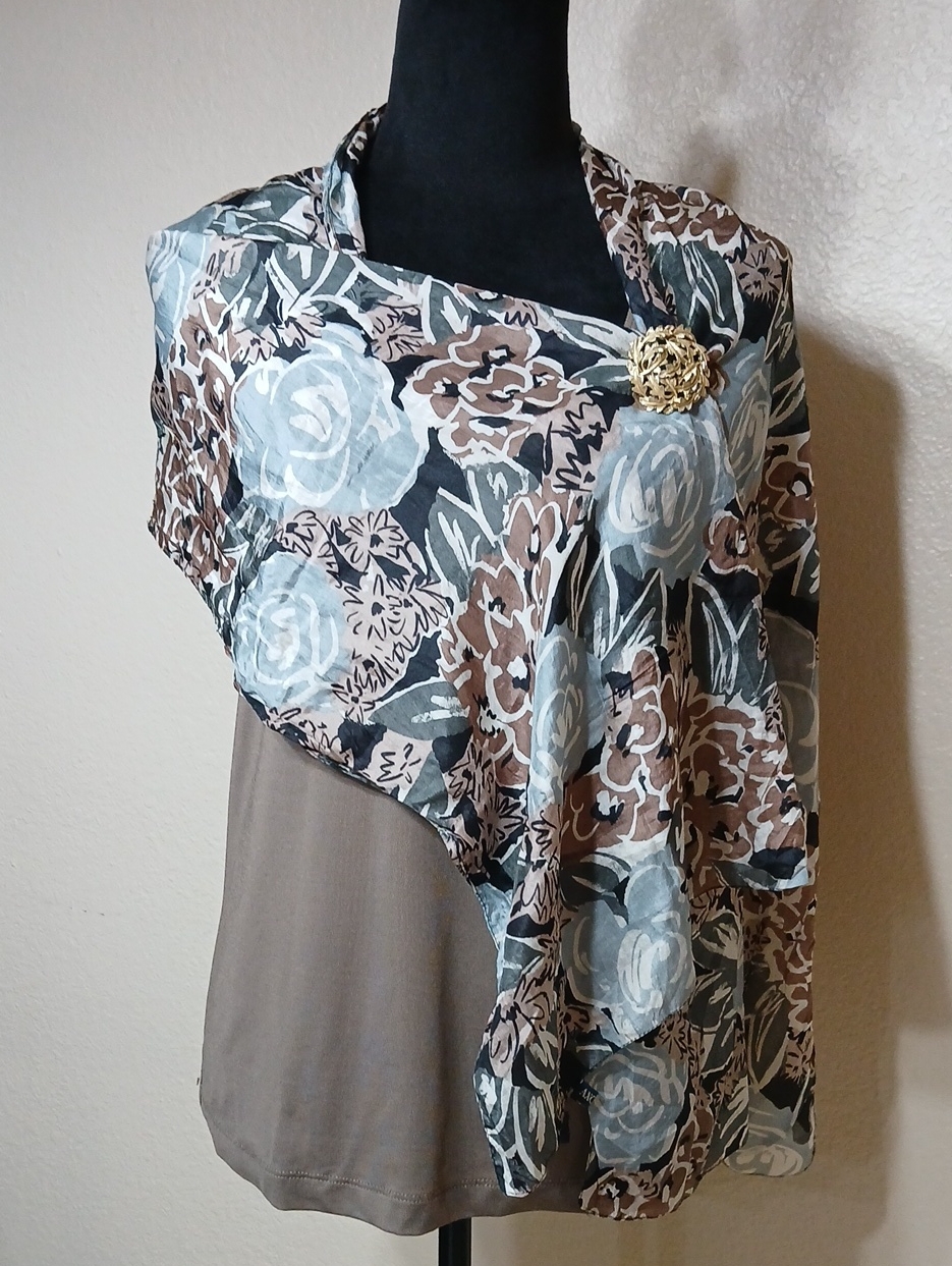VintageItalian Silk Scarf